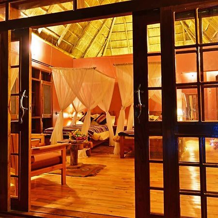 Primate Lodge Kibale Кампала Екстер'єр фото